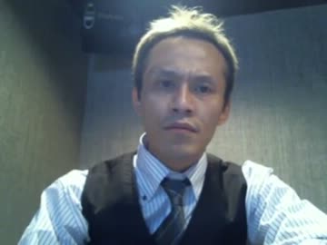 ７３００円の３割が計算出来ない自称会社社長の唯我