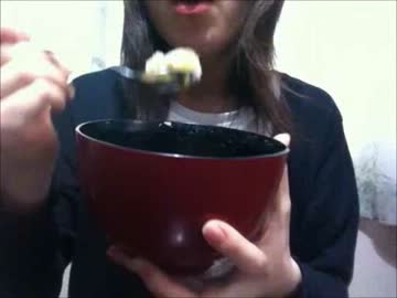 【七緒】親子丼を食べました(*´ω｀* )