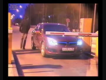 Guy Gets Owned By Toll Gate