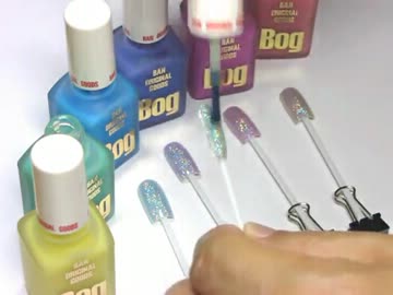 ラメッシュコートで全面ラメラメのネイル