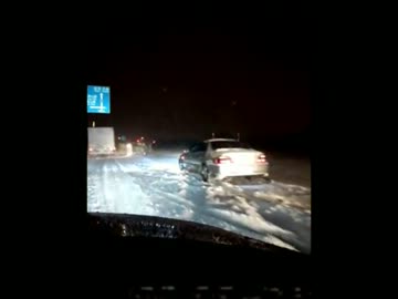 雪道での横転事故 北海道