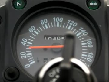 Ninja250R メーター　プルプル針