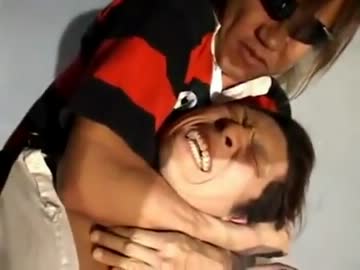 【閲覧注意】某バスケ部の体罰の瞬間を捉えた映像が流出！