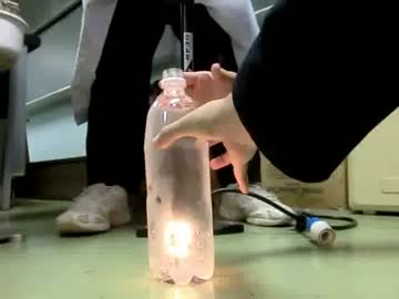 高圧大気中でロウソクを燃やすとどうなるか？【実践編・一回目】