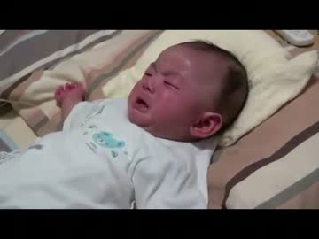 淫夢で泣き止む赤ちゃん.babydontcry