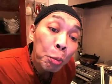 オレの前歯舐めて死ね