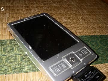 Linux Zaurus SL-A300のSDカードスロット接触不良を治す。