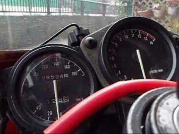 受験も終わったしバイクに乗ろう　第1回　エンジン始動編