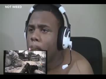 ゲームの中で死んだ時、面白いリアクションをする外人