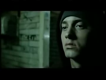 エミネムさんが車載動画のやり方を教えてくれるそうです