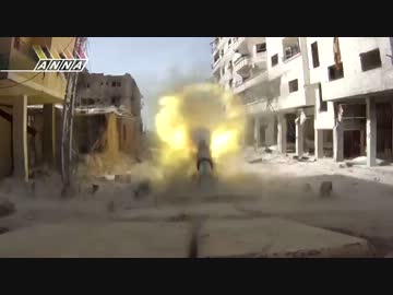【シリア内戦】 廃墟と化した街 T-72戦車からの映像