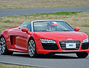 アウディ新型「Ｒ８」試乗＝向上した運動性能をサーキットで体験