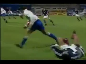 サッカー史上最悪の一発レッドカード退場