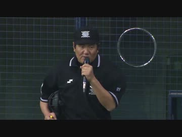 えっと...今のカウントは...審判が集まりカウントを確認する珍事！ 2013.5.02