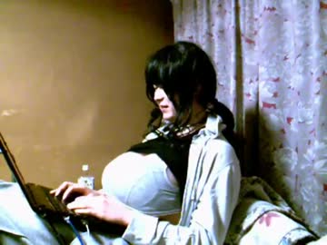 【新生爆乳】　スポブラを魅せつけながら素朴に配信