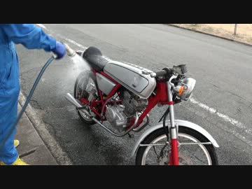 バイクを洗車する動画＆おまけ