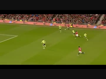 香川真司ゴール前で相手を完璧にかわしキーパーと1対1になるも・・