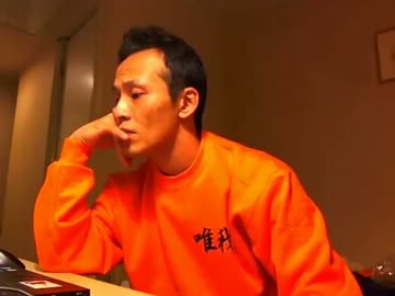 おめーらの振込みじゃ生活するには不十分だわ！！