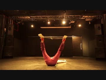 進撃の巨人OPを踊ってみた？に中毒になる動画