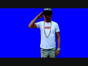 敬礼をするYTR★BB