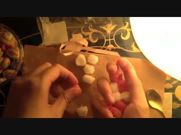ハッカASMR 女子向けお土産♪キャンドルやスプーン、色とりどりのビスケットを取り出す音・ささやき声つき