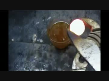 次はハチミツにニッケルを入れてみた