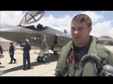 米海軍:F-35C届きました！