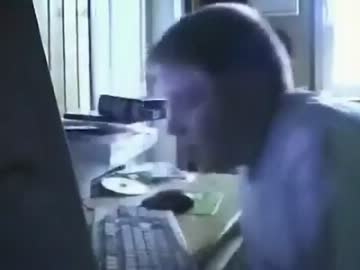 進撃の巨人×キーボードクラッシャー