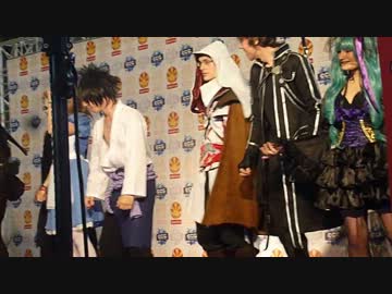 『ジャパンエキスポ』のコスプレステージで『江南スタイル』を踊る