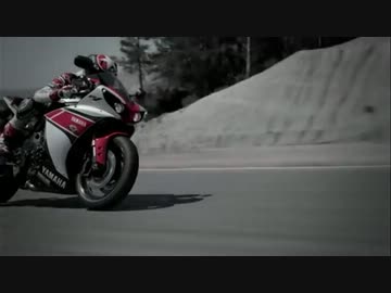 購入記念に作った【YZF-R1】