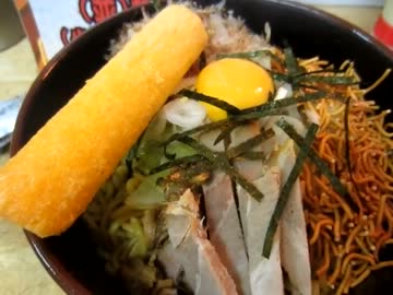 【ドカ盛り】うまい棒やベビースターを入れる油そば『noodle SPUNKY』町田市