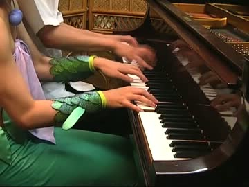 【人魚コスプレ】七つの海よりキミの海（波打際のむろみさん）【連弾】