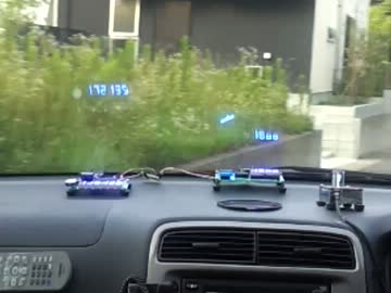 HUD（ヘッドアップディスプレイ）型デジタルタコメーター＆デジタル時計