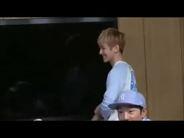 【EXO】ベッキョンの電気スイッチダンス〜今昔物語〜