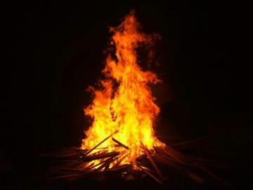 ダークソウル「Gwyn, Lord of Cinder」をアコギで弾いてみた