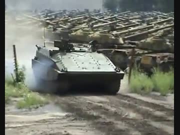 魔改造装甲車　BMP-55