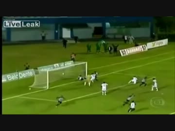 部外者がゴールを止める【ハプニング】