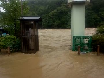 【氾濫】台風18号による嵐山（桂川）氾濫の様子２【洪水】