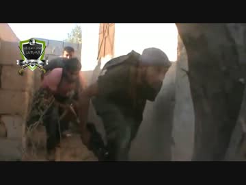シリア反政府勢力狙撃隊による政府軍基地への攻撃①/2