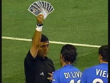 イタリアのサッカーファンが人種差別？？