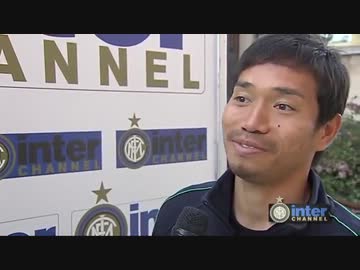 インタビューに伊語で会話する長友　その２
