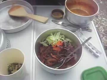 【白】海でハンバーグを煮込んだ【潮騒版】