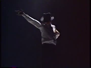 11/12 [ Dangerous Tour Live in Buenos Aires ] Dangerous