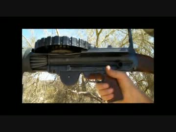 ルイス軽機関銃