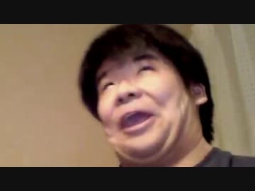 【ミート源五郎】へその匂いを嗅いで臭かったときの顔