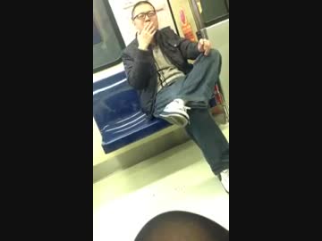 【台湾】地下鉄車内で喫煙男、あやしい日本語で「すいません」