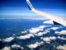 飛行機から見える景色＋軽快なトランスはいかが？