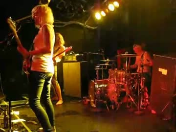 Kamikatze [live]