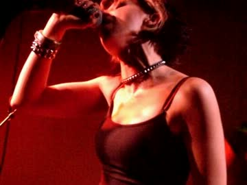 【Girls】The Eyeliners 33選【Punk】