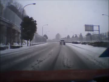 2014年2月8日 大雪の横浜 その３　市道環状2号線